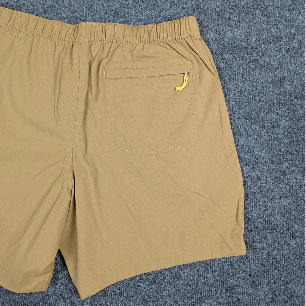 The North Face Mens Class V Belted Shorts Tan Utility Cargo Ripstop Large NWT